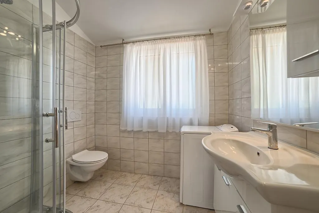 Beautiful Villa Palera With Private Pool Near Pula Liznjan Croatia