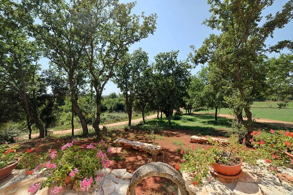 Beautiful Villa Palera With Private Pool Near Pula Liznjan