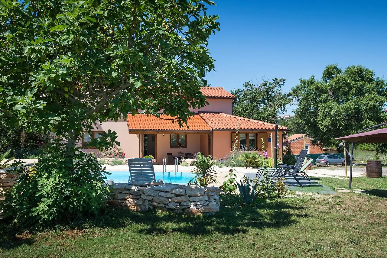 Beautiful Villa Palera With Private Pool Near Pula Liznjan